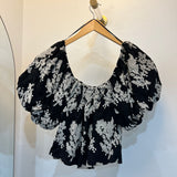 Embroidered Puff Sleeve Top