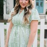 Magnolia Flutter in Botanical Vine
